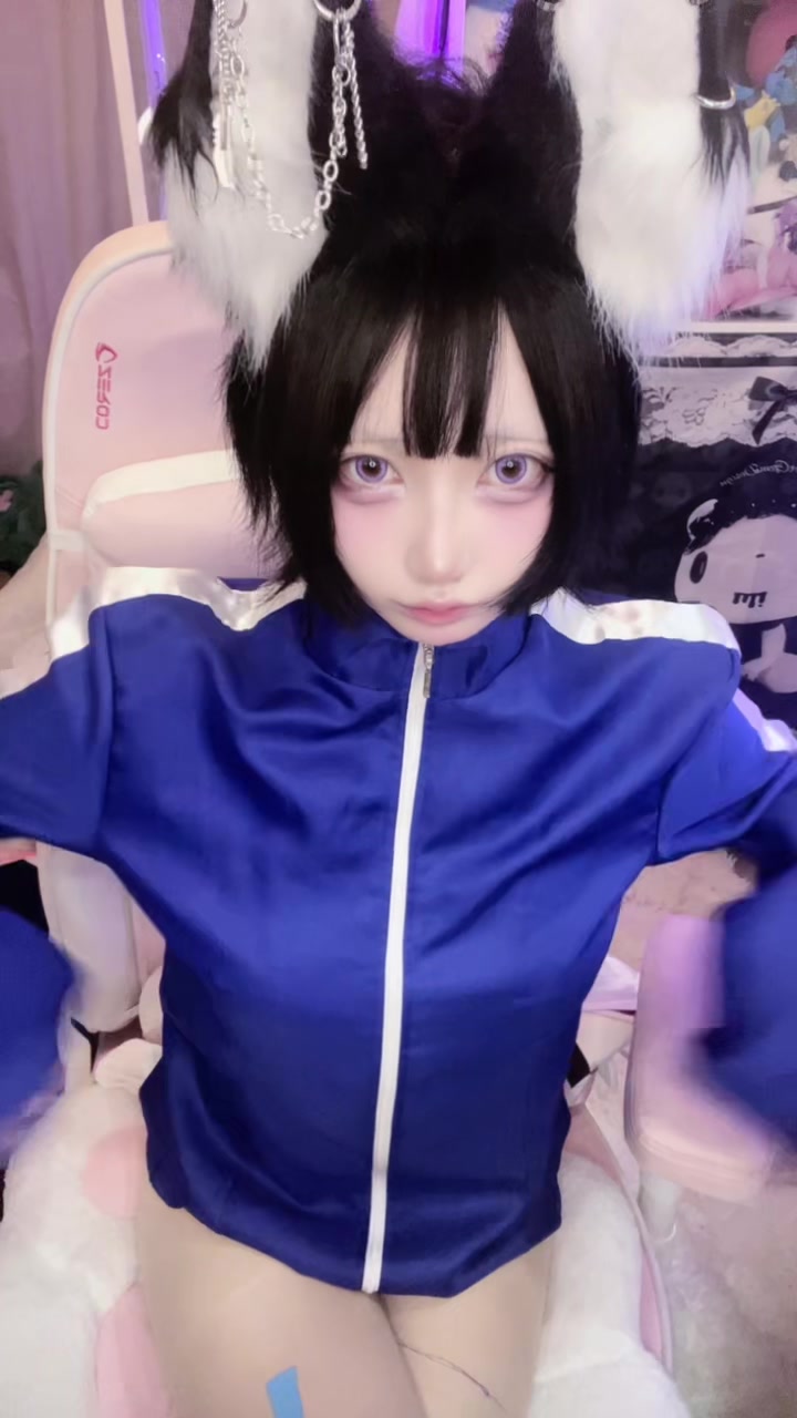@しおしおにゃん