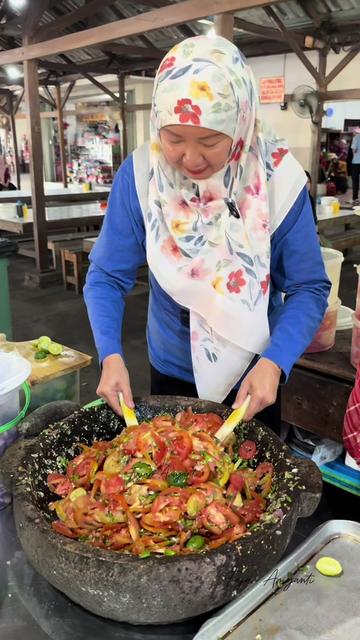 @Fajar Ariyanti Chudori