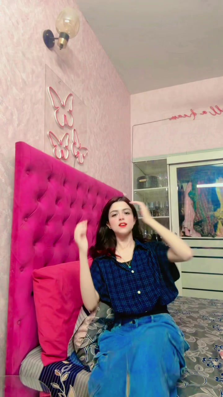 @Laibaarishofficial