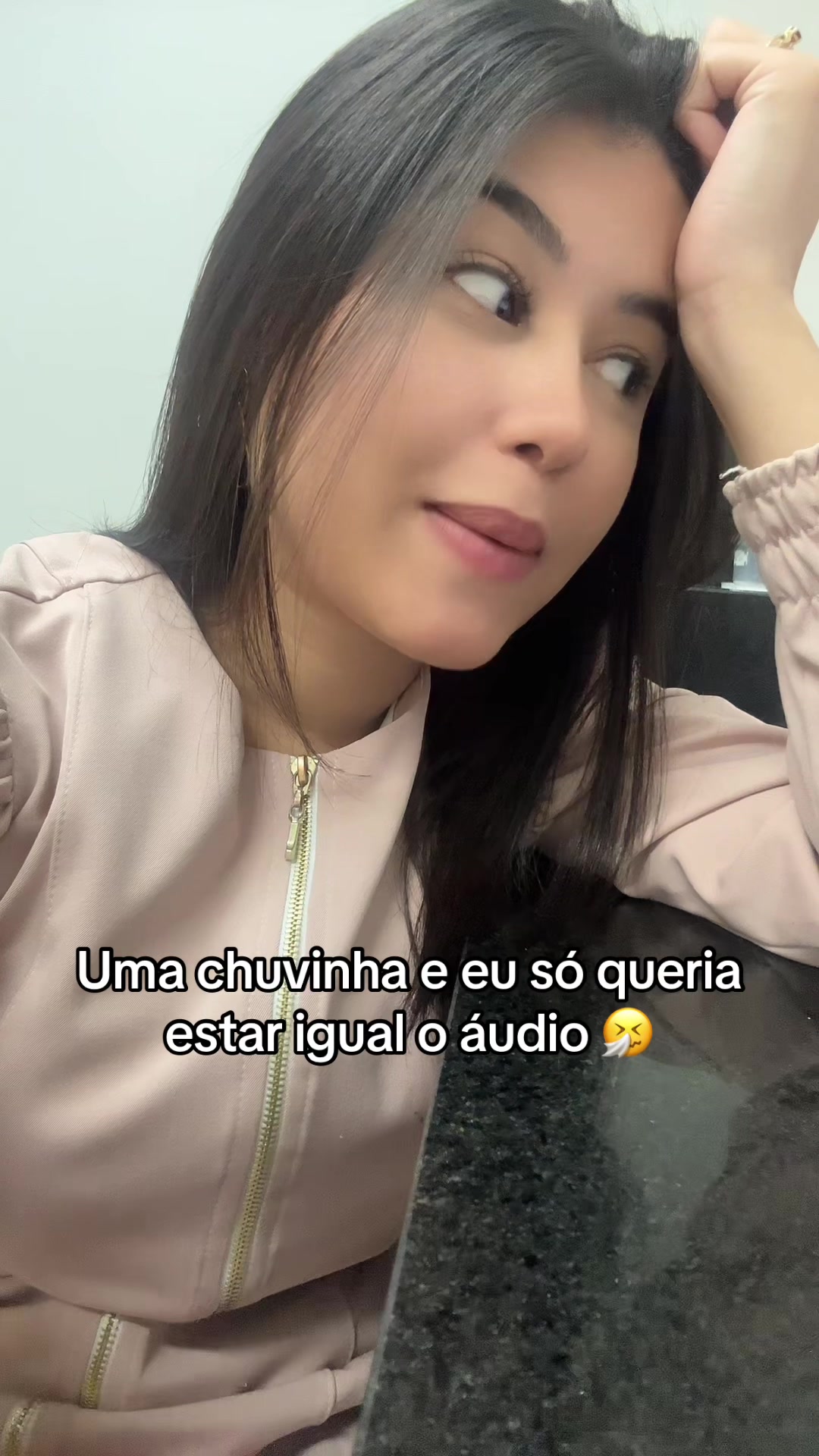 @Helloara