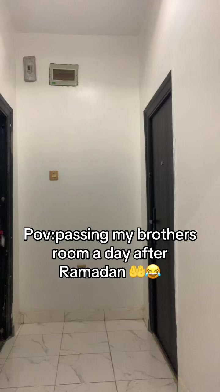 @AYOMIDE
