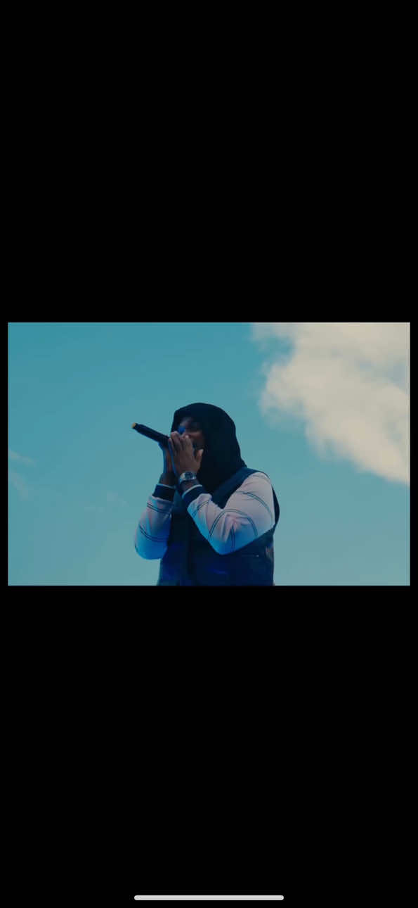 @Latin X Lyrics 🎶