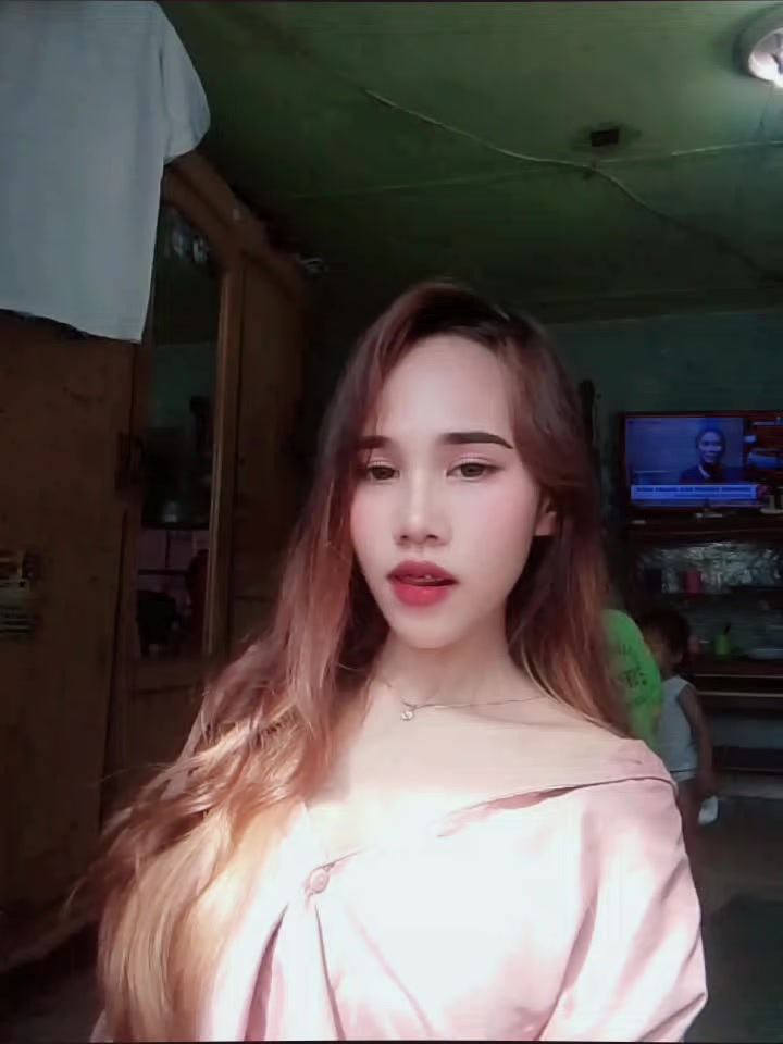 @Claudia Karim