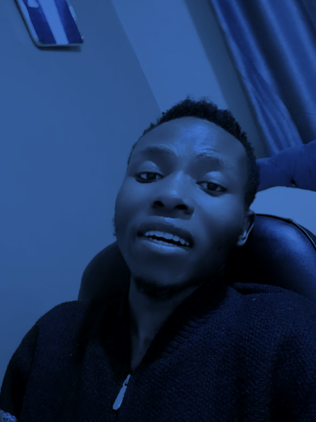 @𝐀𝐍𝐃𝐑𝐄𝐖🎶✨️