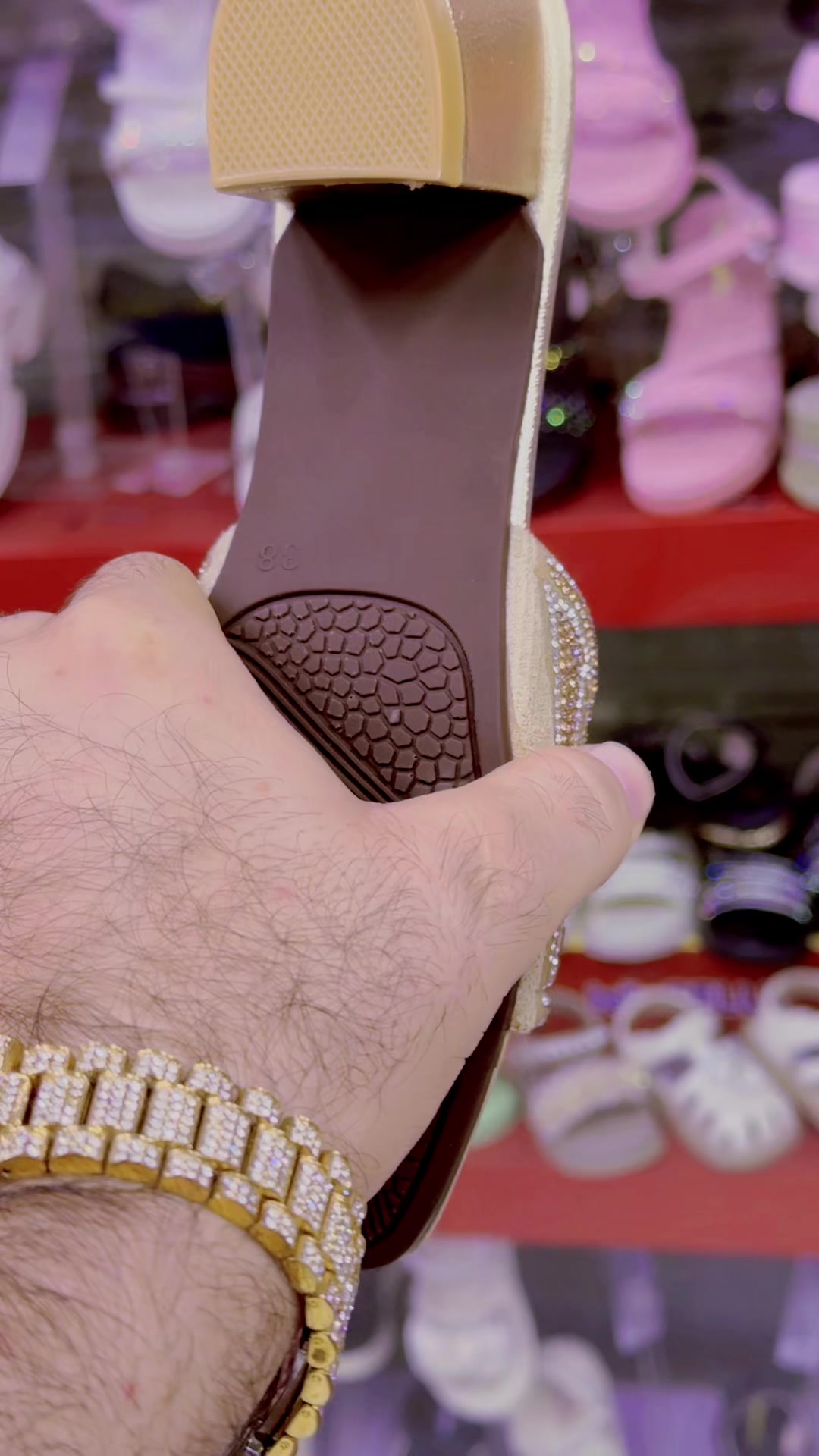 @SHOE SHOPPING CENTER