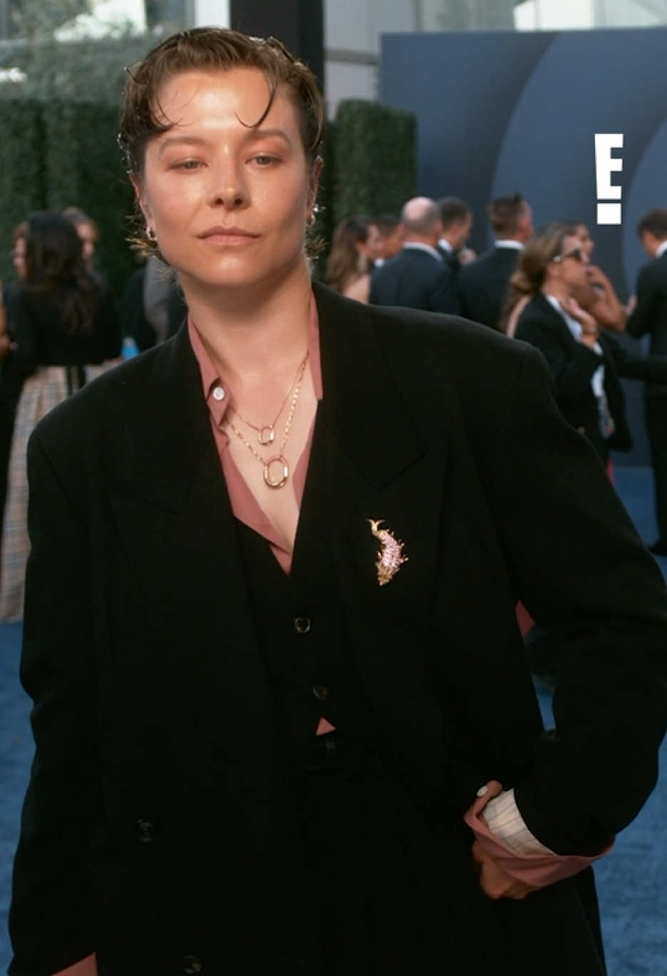 @E! News