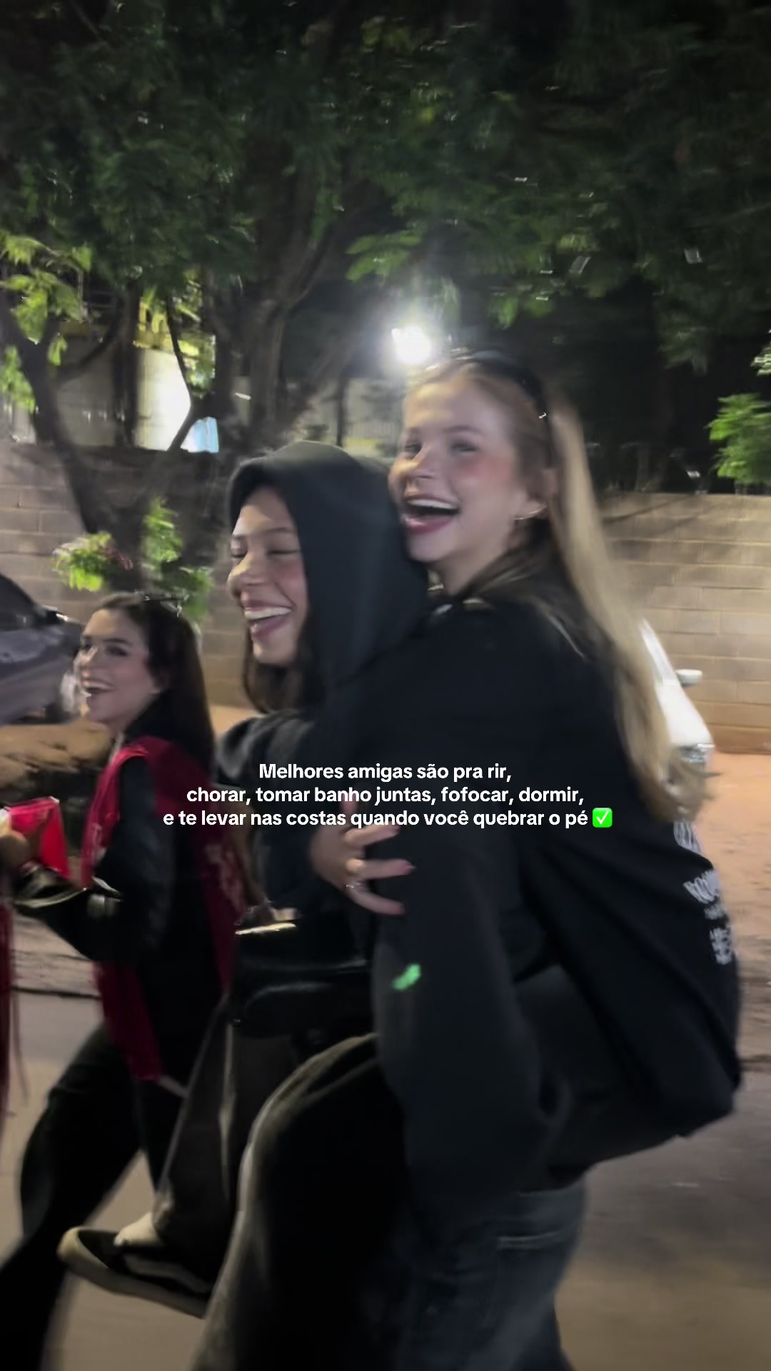 @Lana Negrini