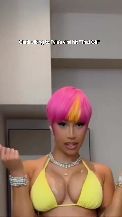 @Ayumi