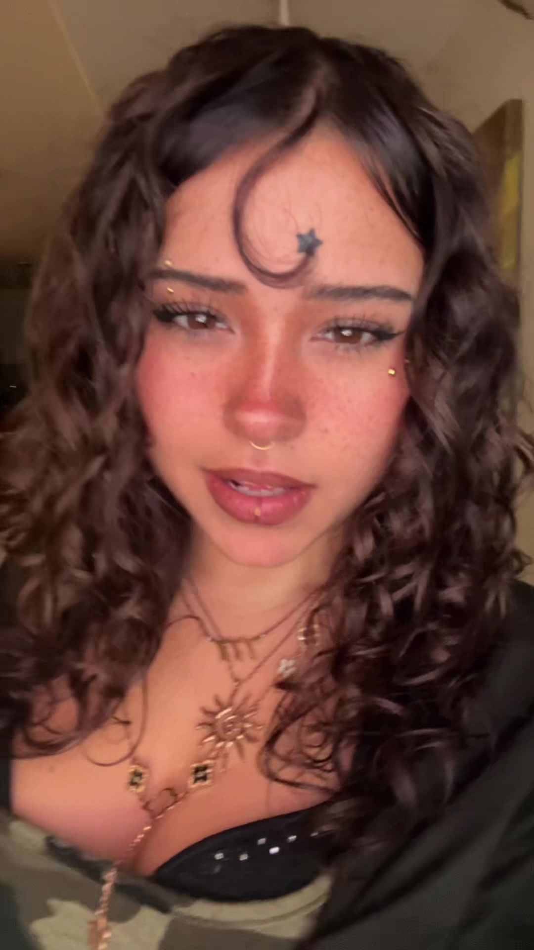 @⚜️