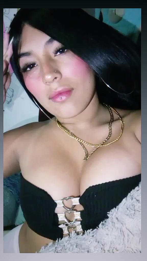 @Viviana🍒