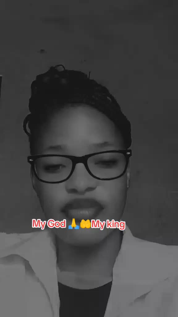 @Vicky Belly babe