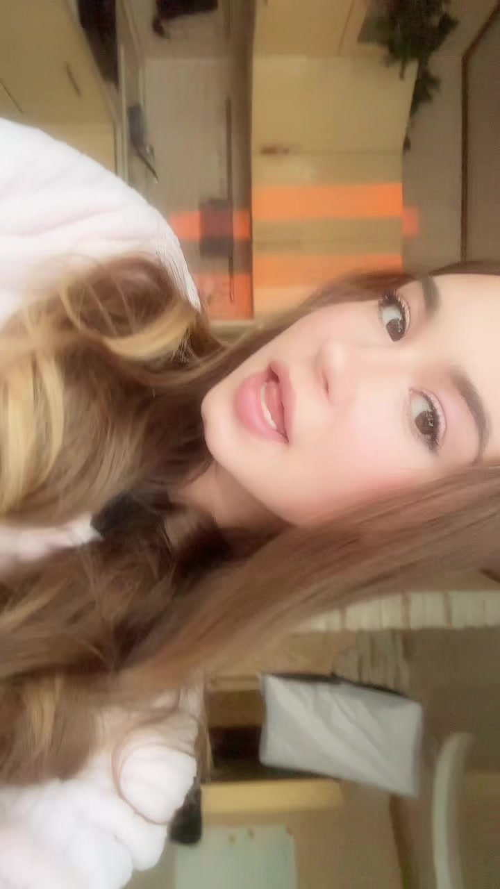 @GODDAMNSWAGGIRLPOLINA