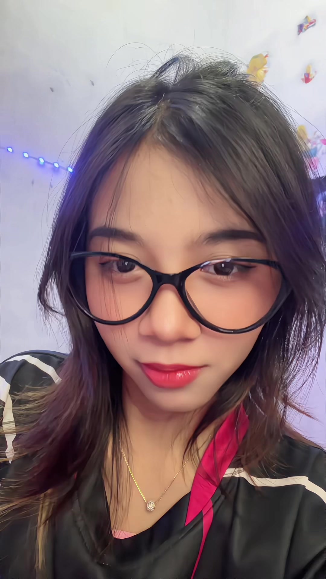 @Viola