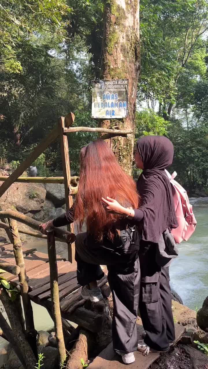 @Evana17