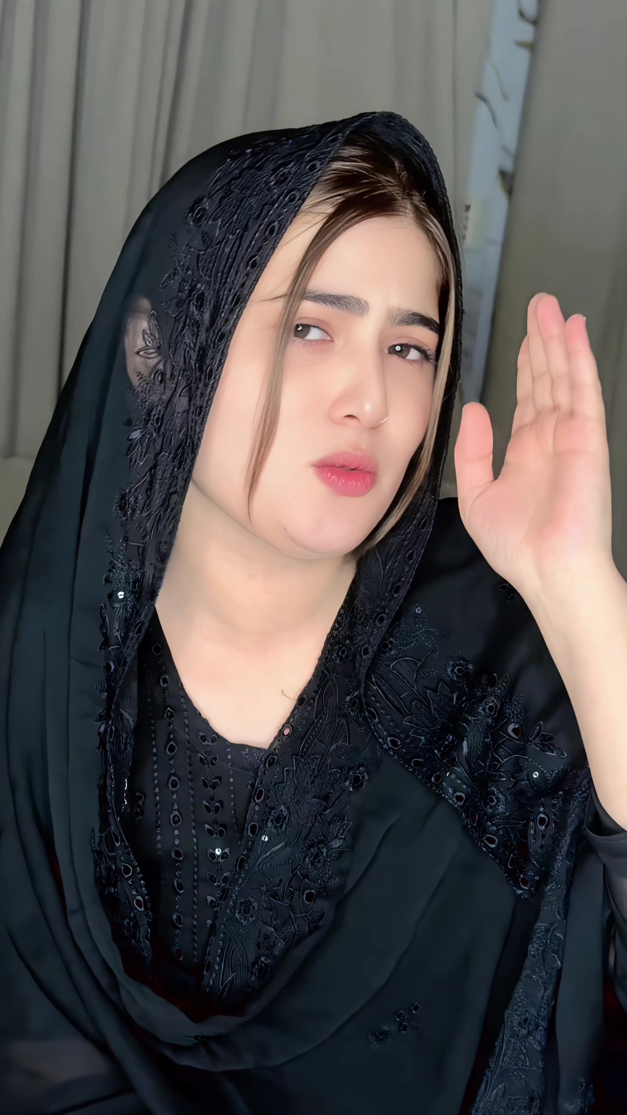 @𝐒𝐭𝐮𝐝𝐢𝐨𝐨𝐟𝐟𝐢𝐜𝐢𝐚𝐥𝐥