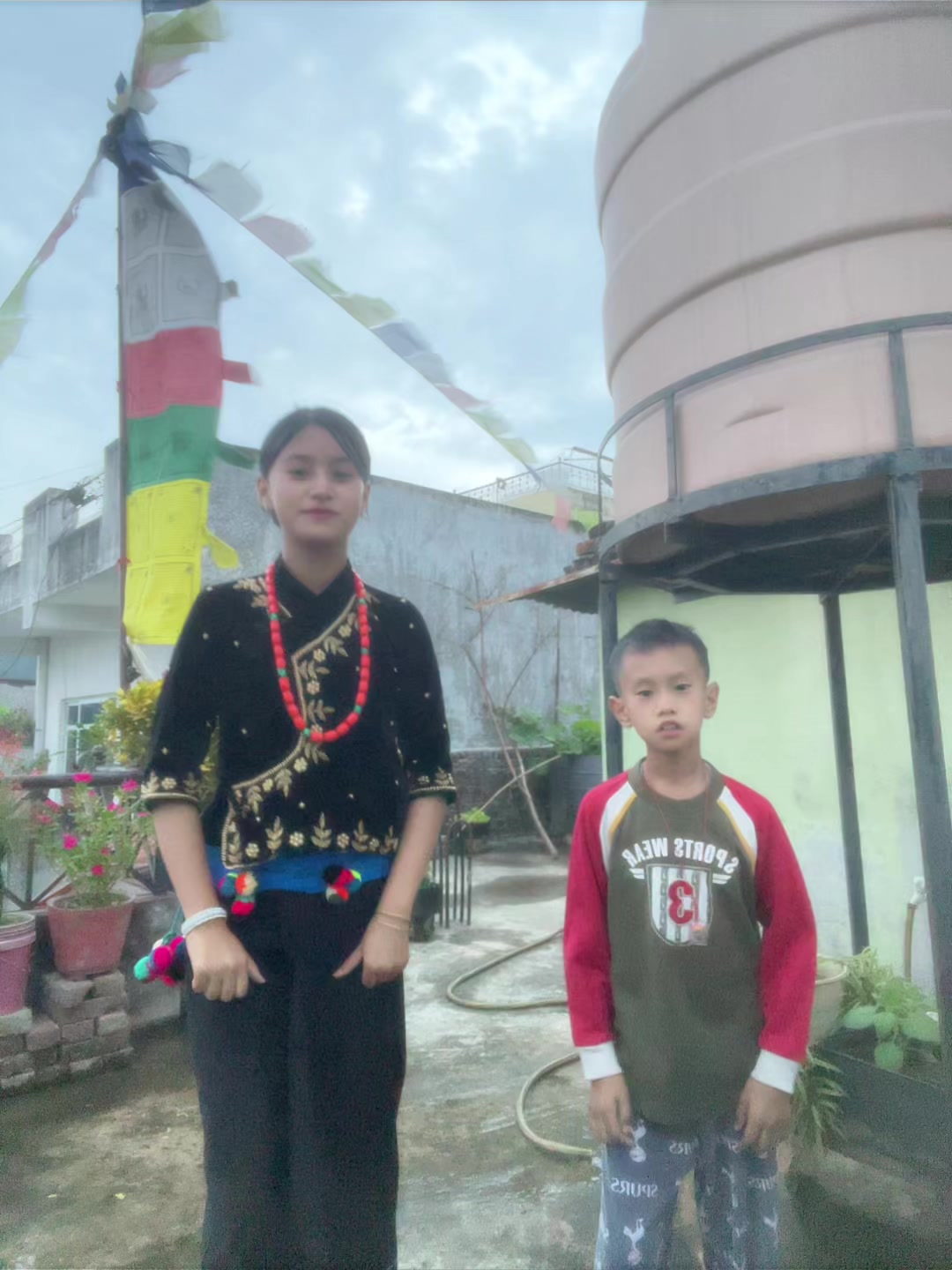 @Mr.UNIqUE gurung