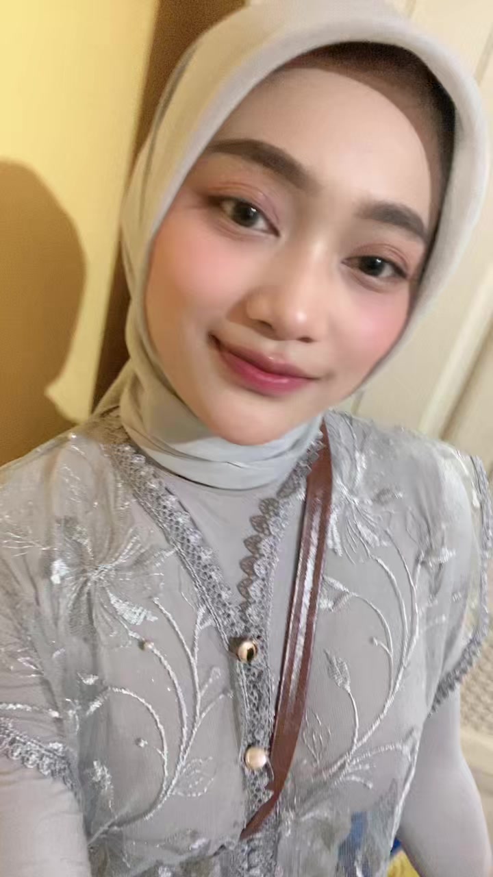 @user1111036783570