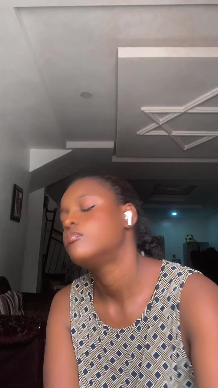 @Glorianna