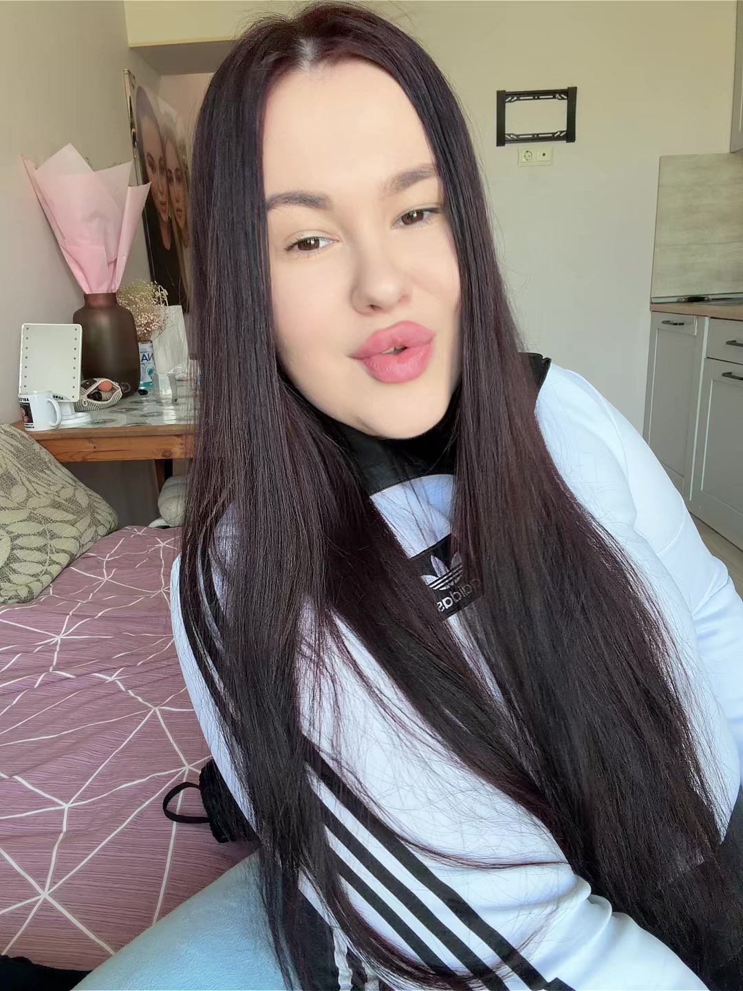 @😊