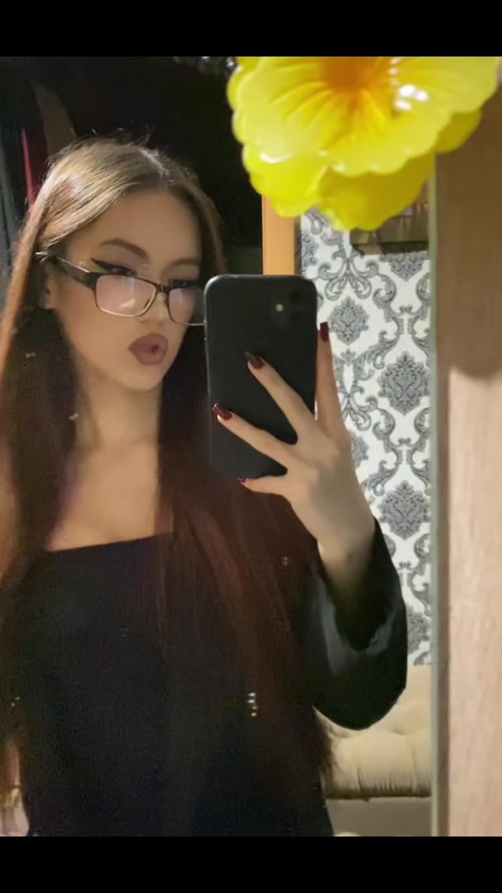 @аливия