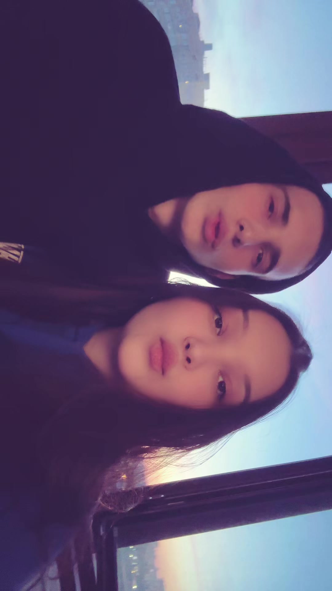 @🦋