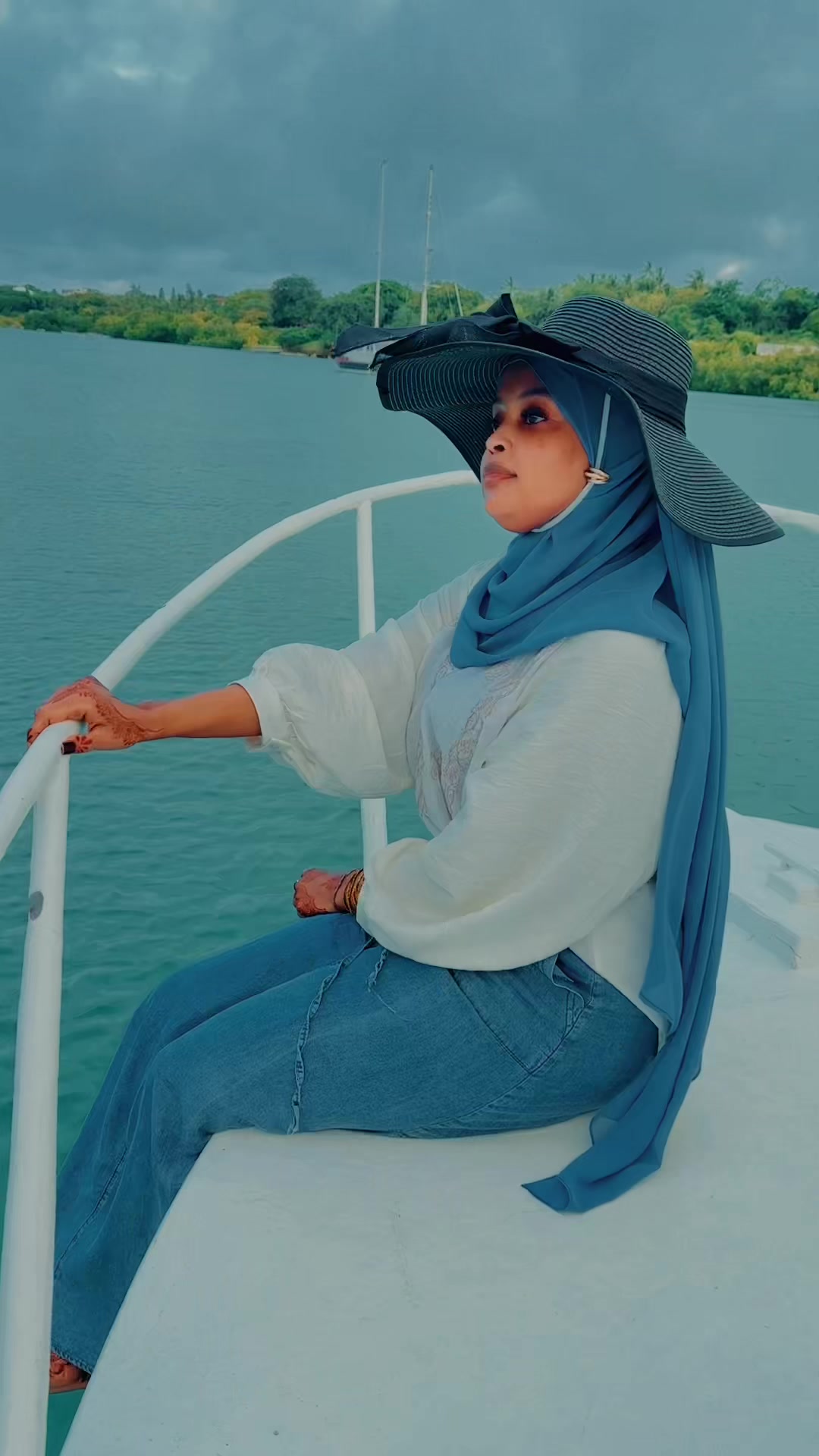 @Queen qamar🌺