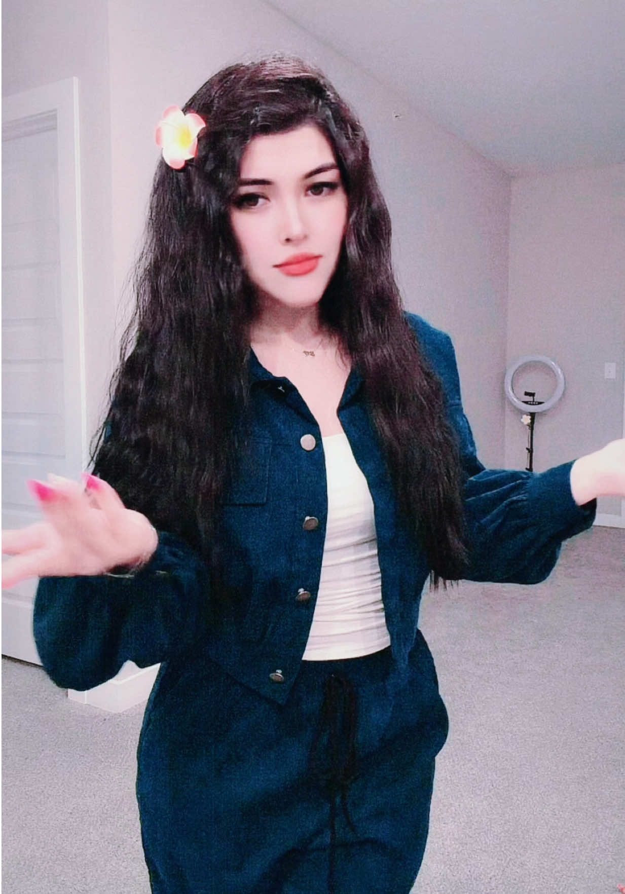 @Sabi🖤