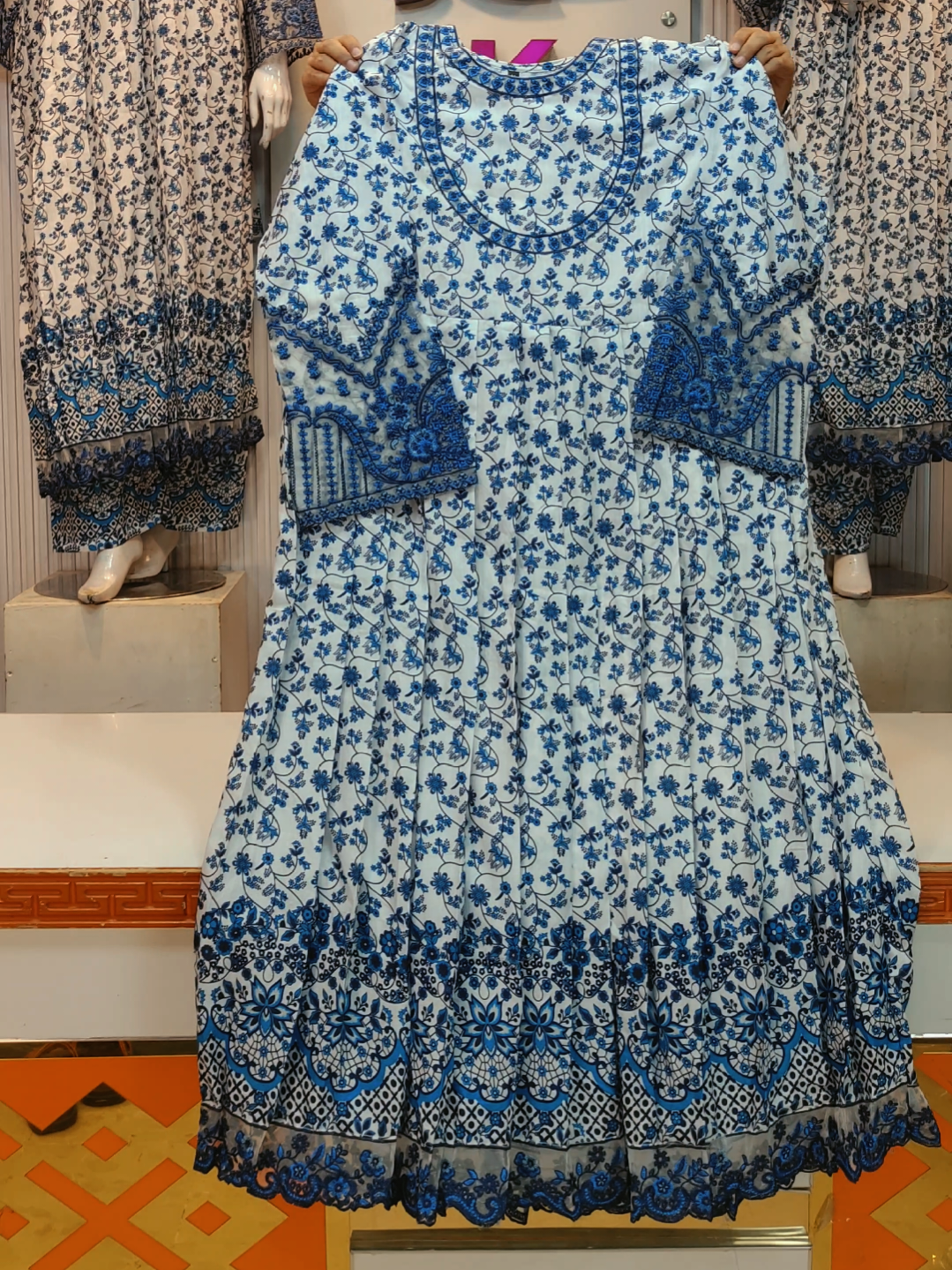 @UK+Fashion
