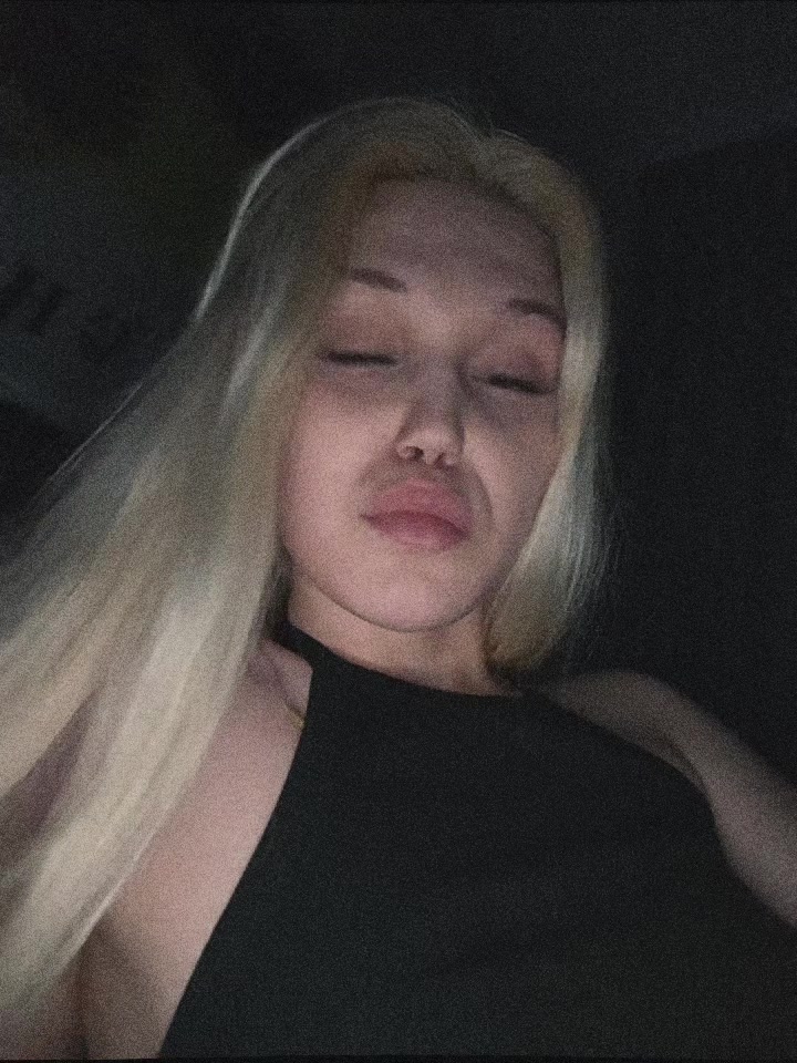 @🕷️🕸️...🕸️🕷️