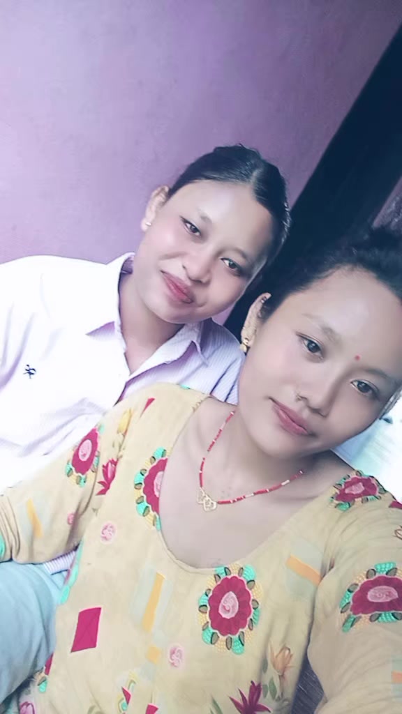 @AckaaCh...
