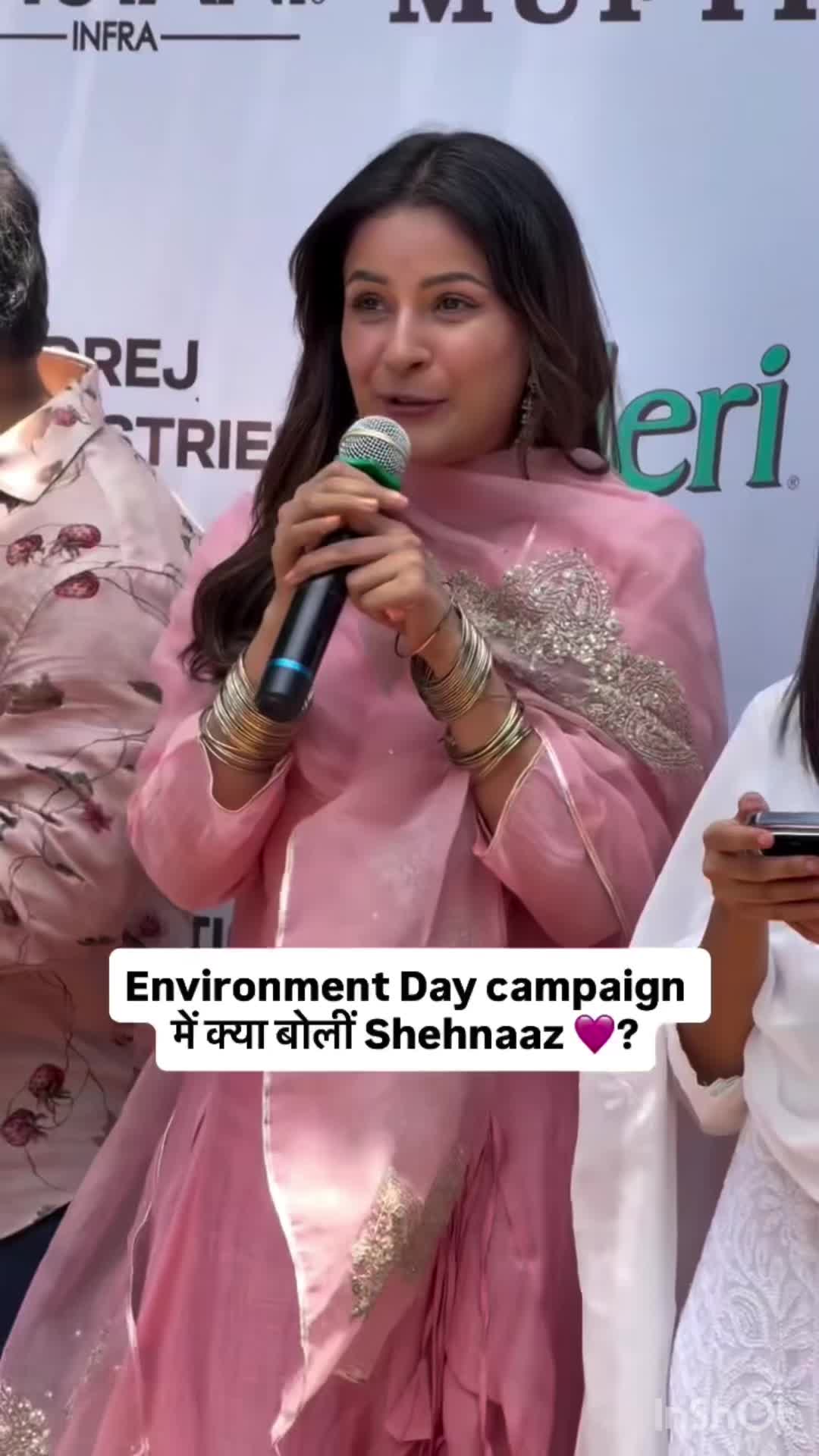 @💓shehnaazgill 💞