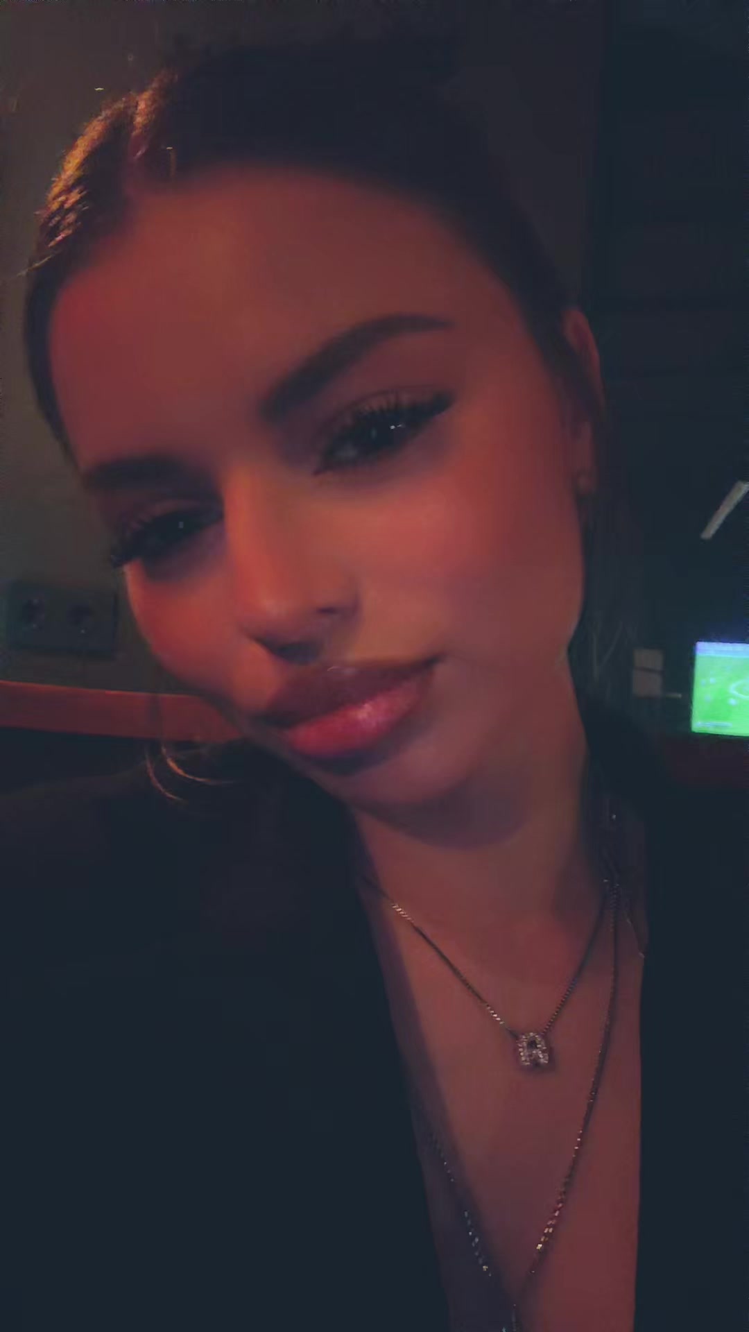@🖤