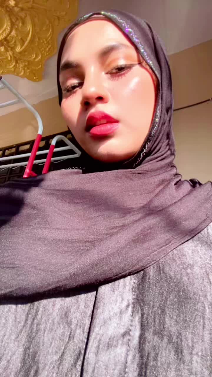 @Nur Sharlina