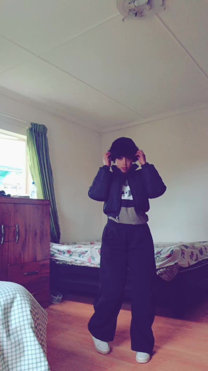@Aucklinowen♡♡💋.