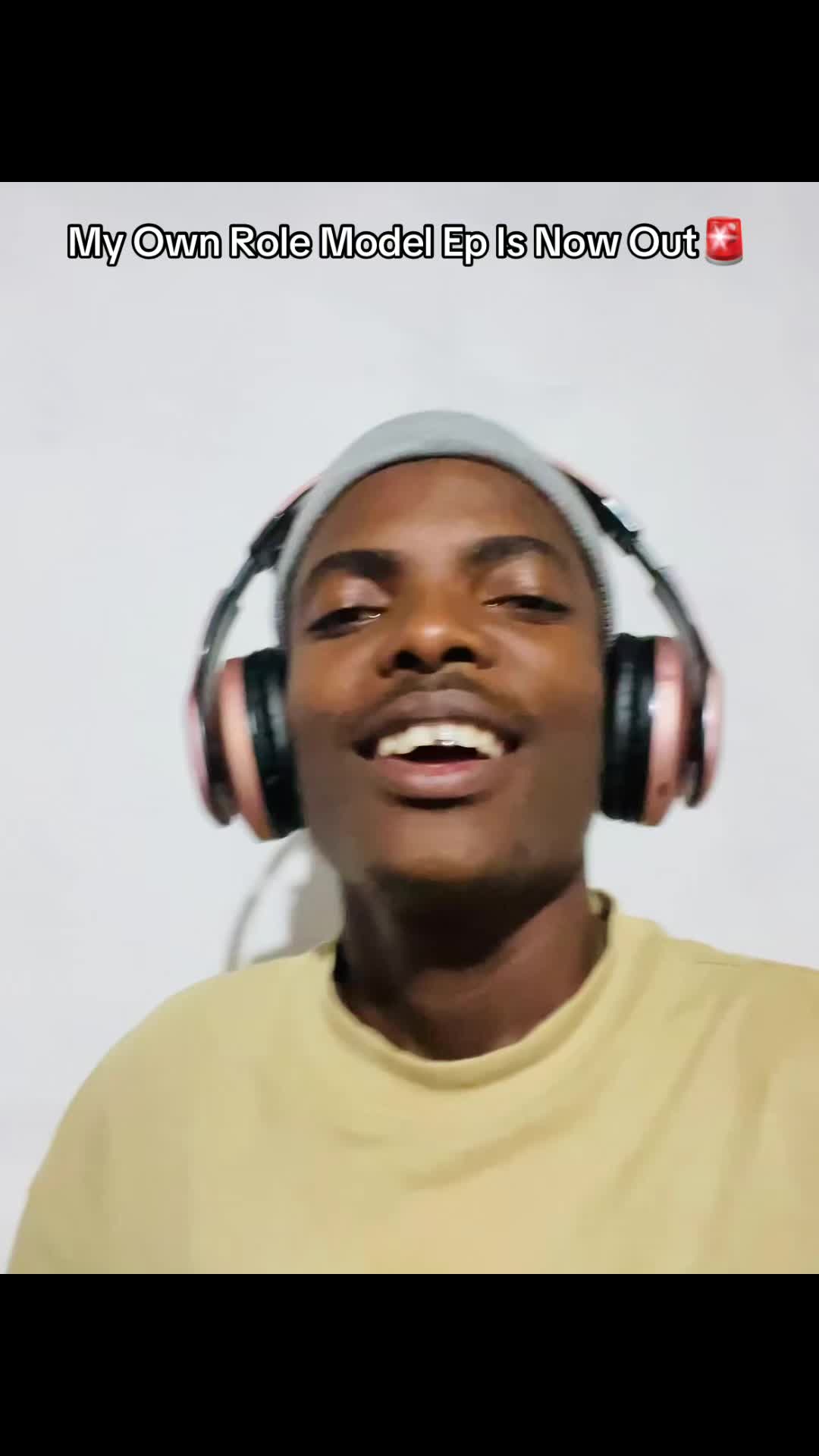 @Nduvho Thé Vocalist