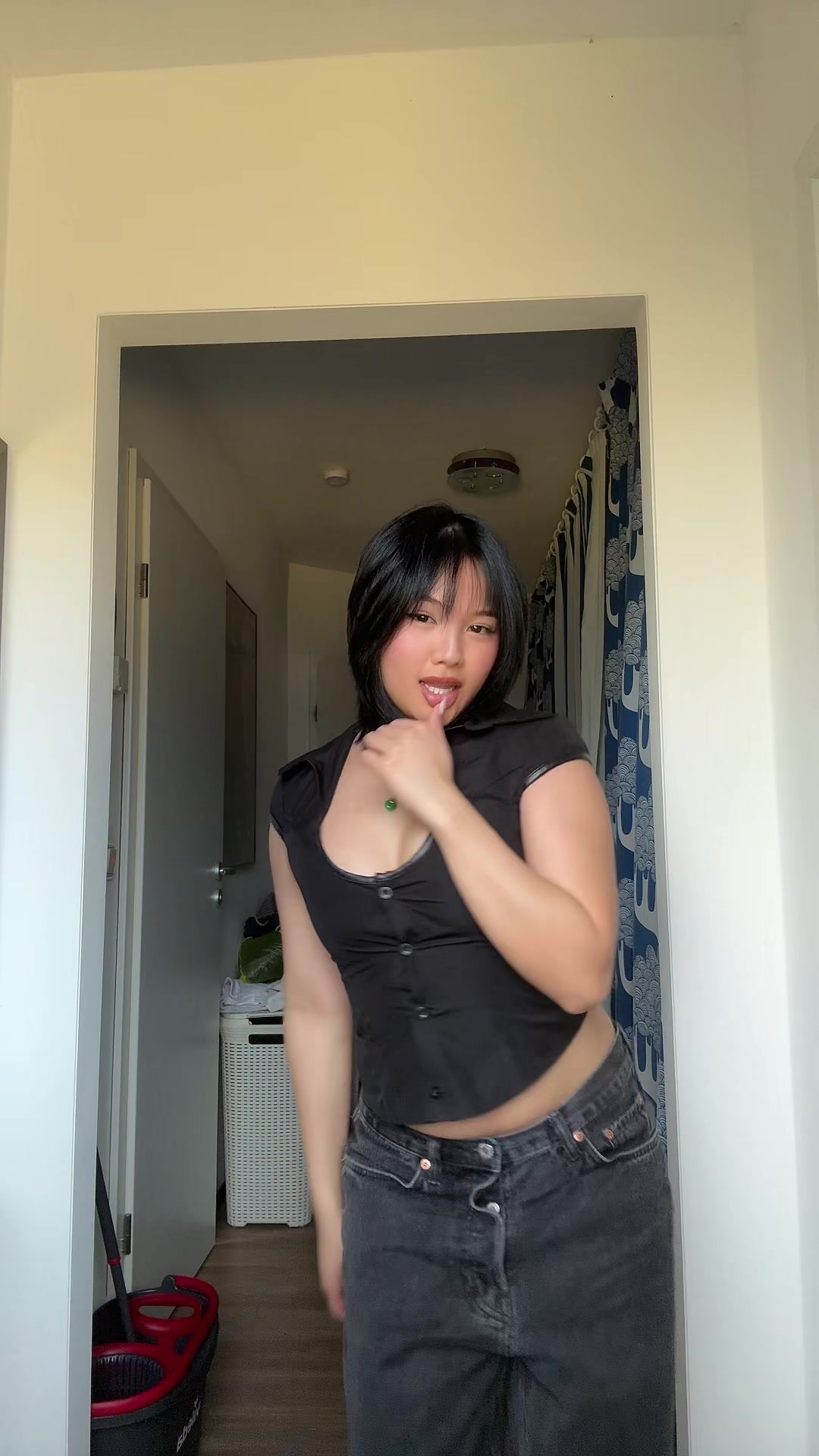 @Mi