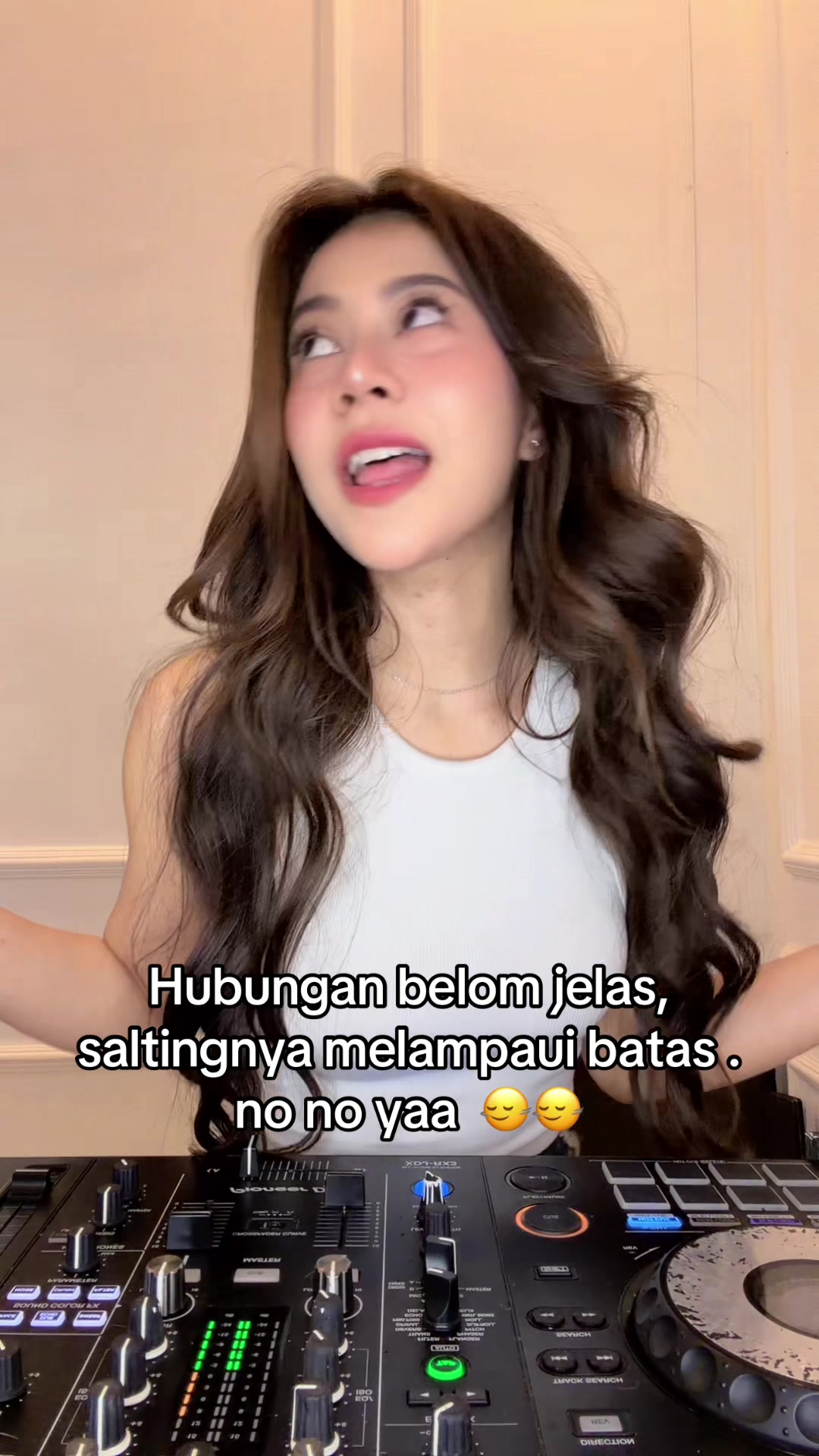 @DJ JELLY