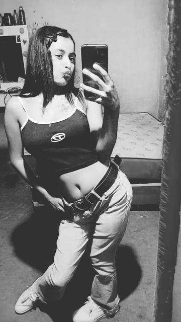 @tu dobladita😅😉