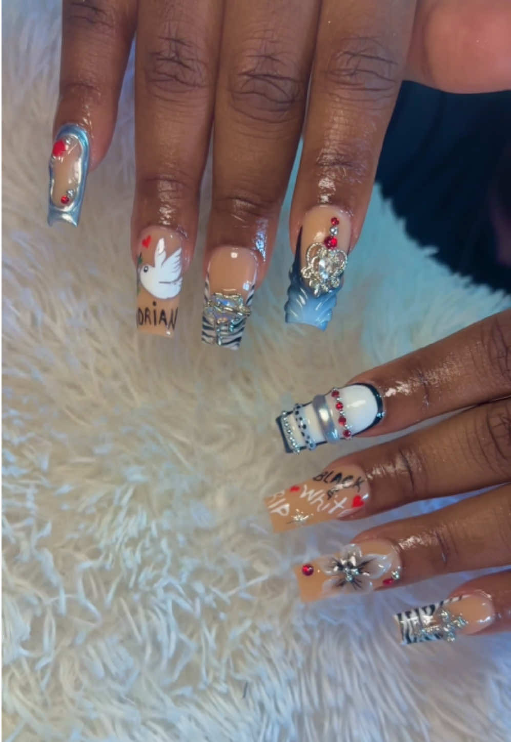 @Nicky the nail artist