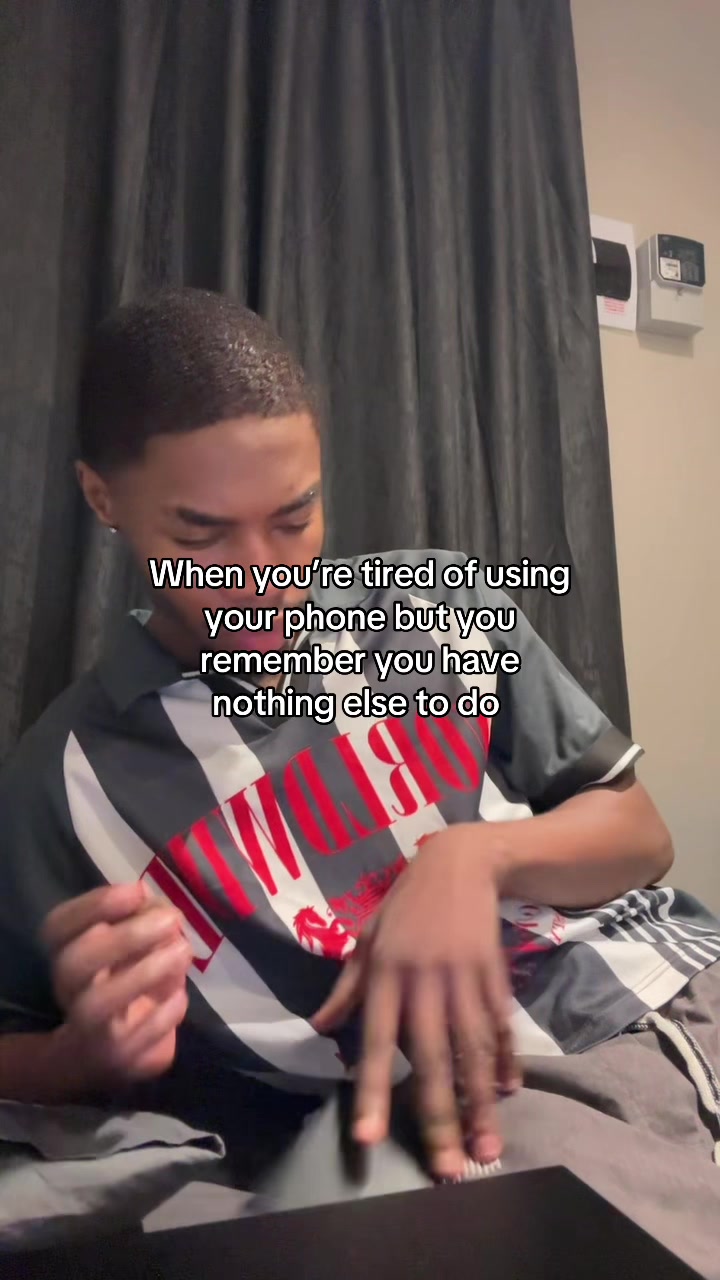 @Lee.