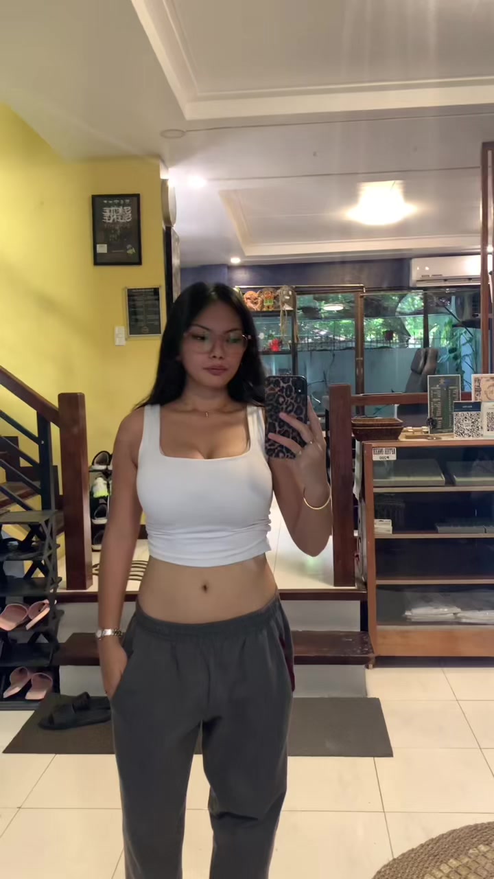 @ella