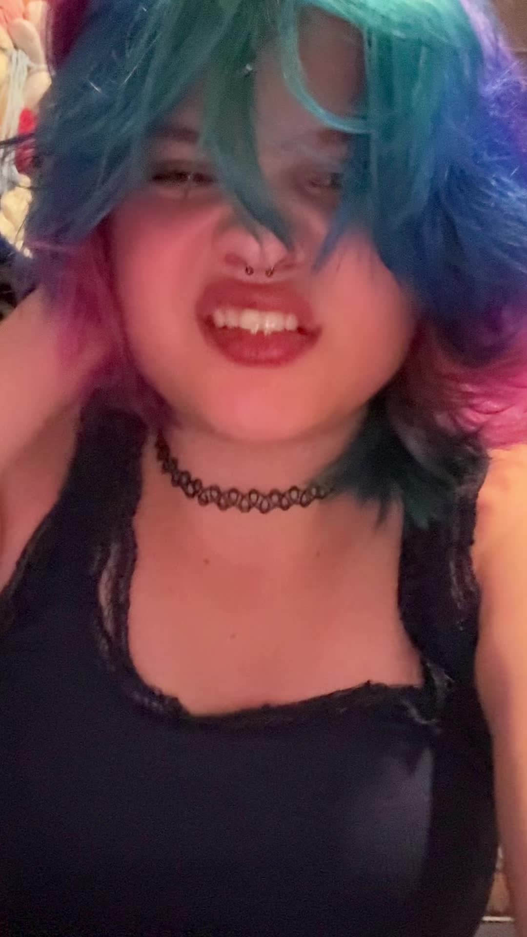 @Emi 🏳️&zwj;🌈
