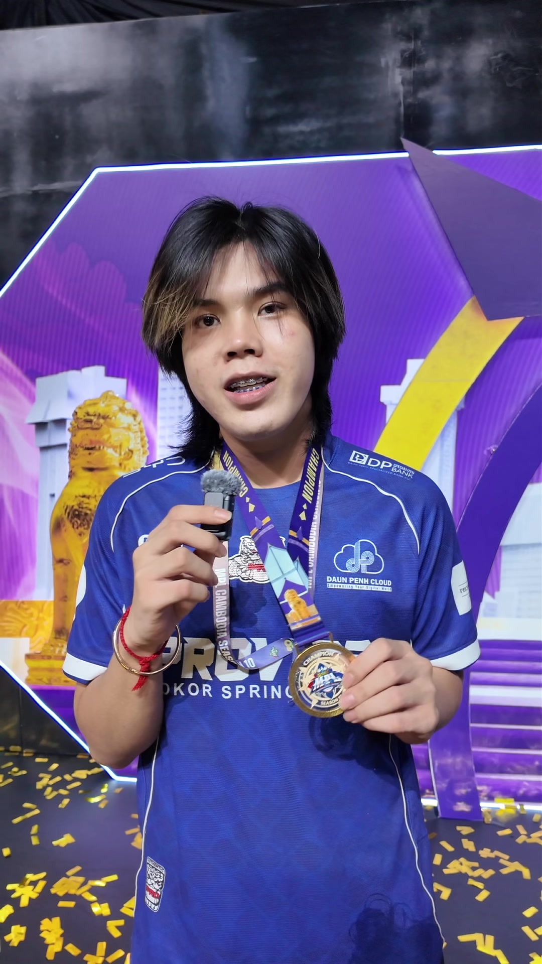 @D.FanGz-រ៉ាឌី