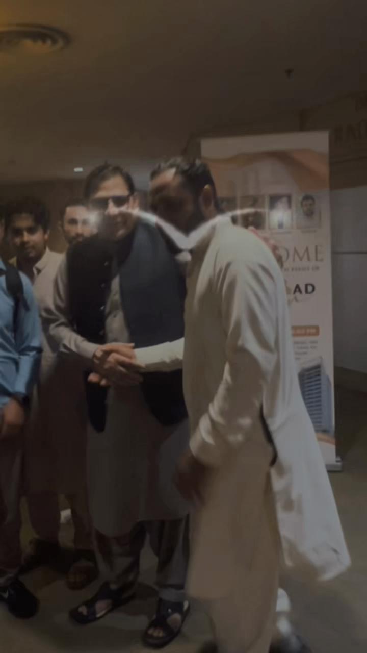 @Aezaz Khan