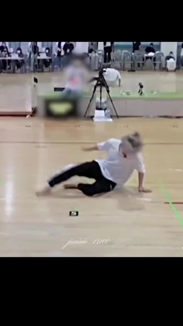 @j.m