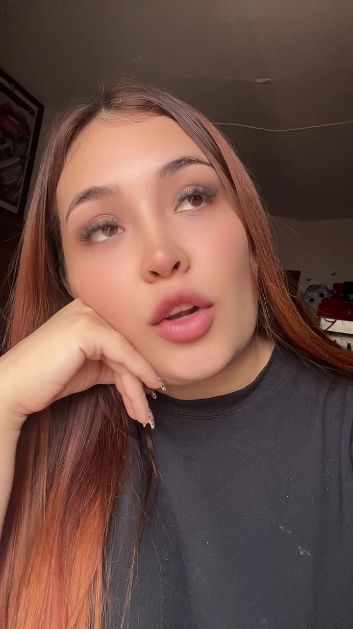 @nicole_zag