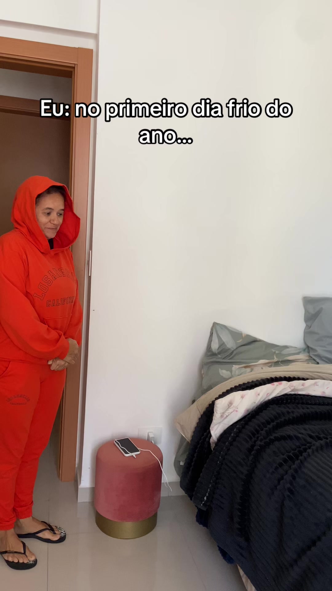 @Tia J&uacute;