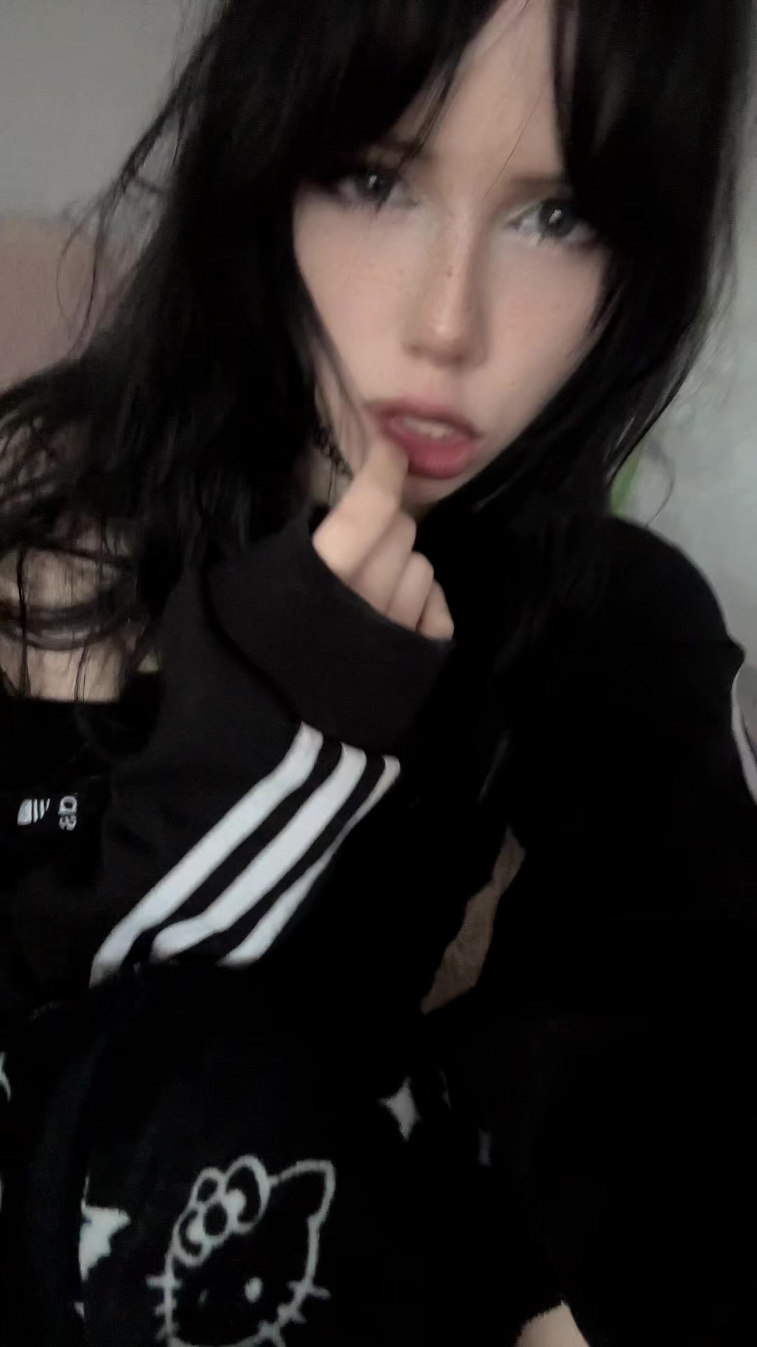 @mяuroz ⊹ ࣪ ⑅ ౨ৎ