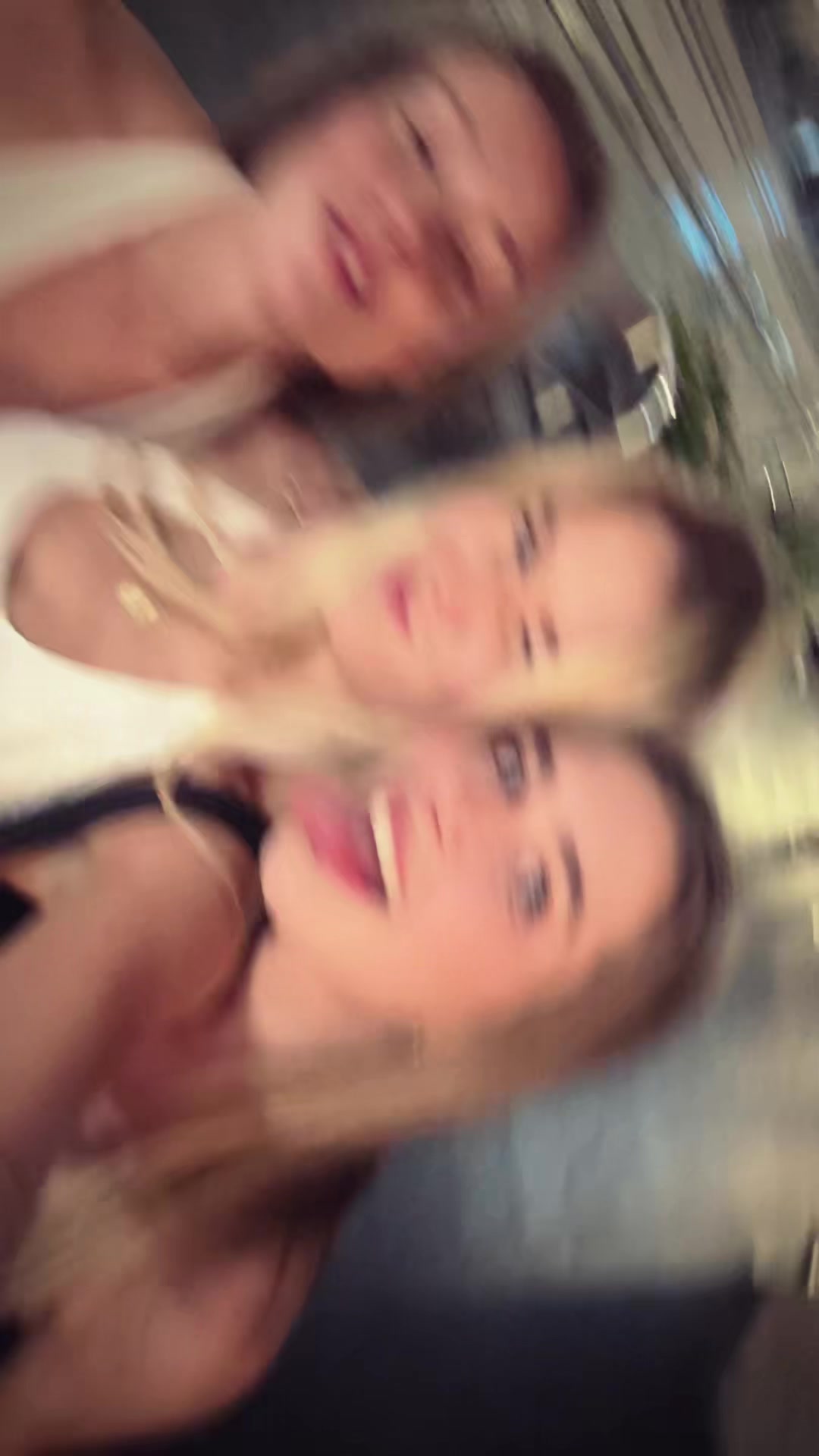 @lucia