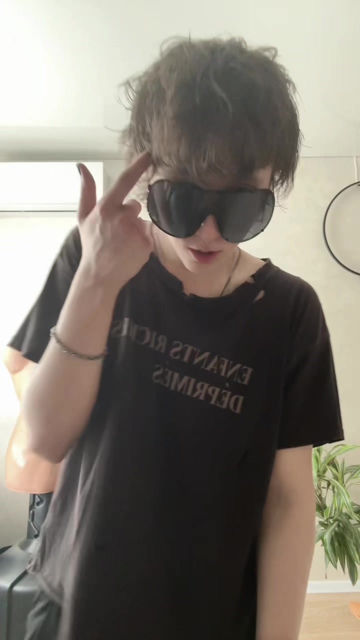 @saymannequin